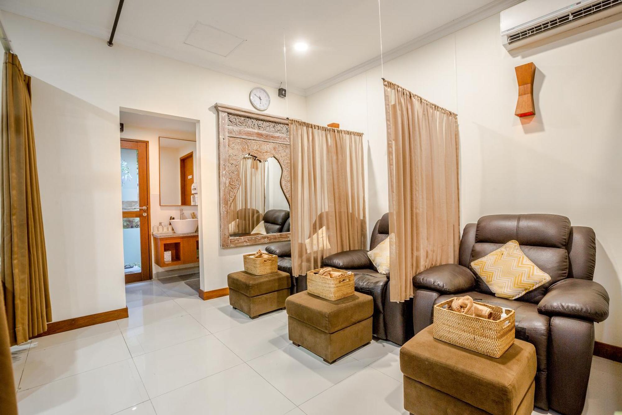 Lokal Bali Hostel Kuta Lombok Kültér fotó